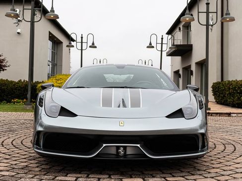 Used 2014 Ferrari 458 Speciale Coupe RWD image 11