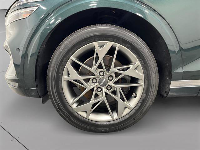 Used 2022 Genesis GV70 2.5T w/ Advanced Package AWD/4WD image 24