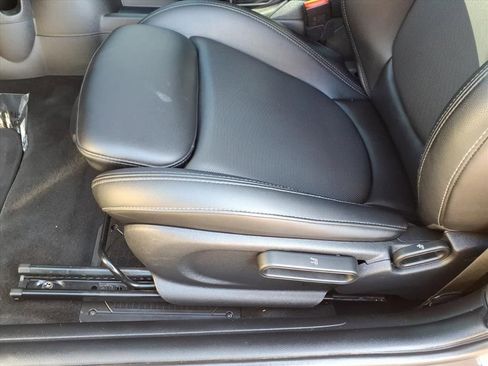 Used 2018 MINI Cooper S image 22