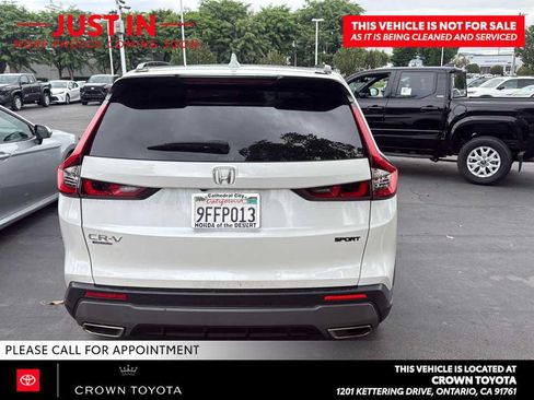 Used 2023 Honda CR-V Sport image 4