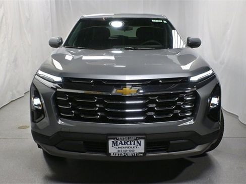 New 2026 Chevrolet Equinox LT w/ Convenience Package II image 8