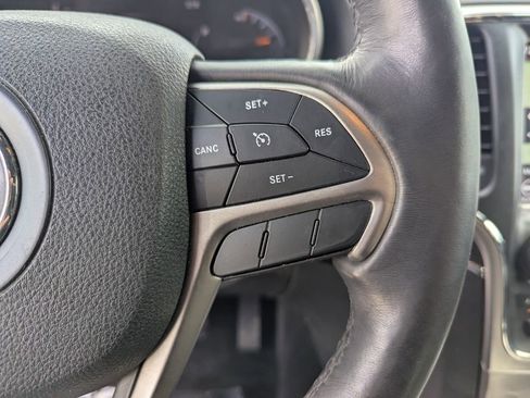 Used 2018 Jeep Grand Cherokee Limited image 28