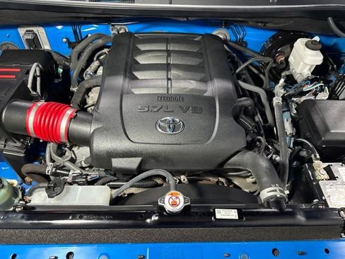Used 2021 Toyota Tundra SR5 AWD/4WD image 8
