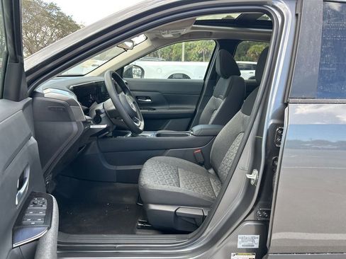 New 2026 Nissan Kicks SV w/ SV Premium Package FWD image 16