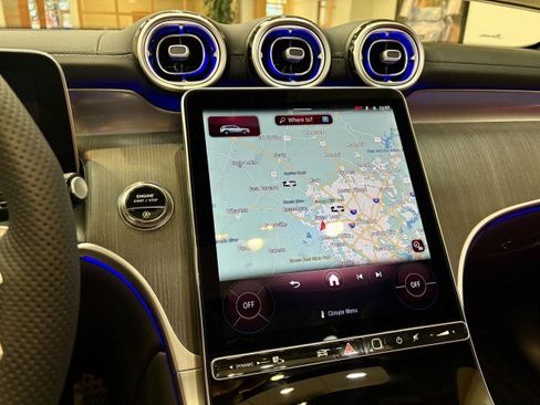 New 2026 Mercedes-Benz GLC 300 image 16