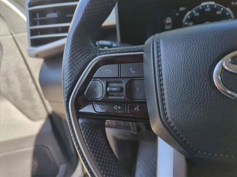 Used 2024 Toyota Tundra Limited AWD/4WD image 16