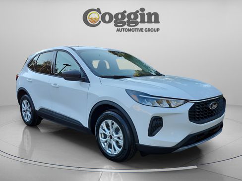 New 2026 Ford Escape Active image 7