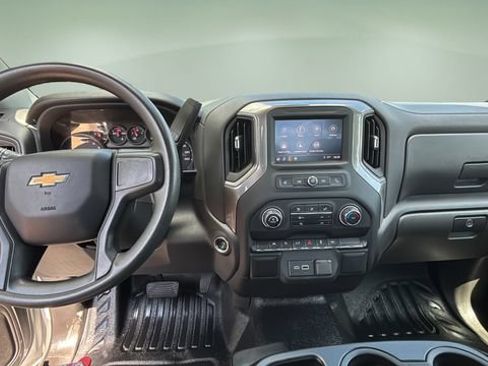 Used 2025 Chevrolet Silverado 1500 W/T RWD image 15