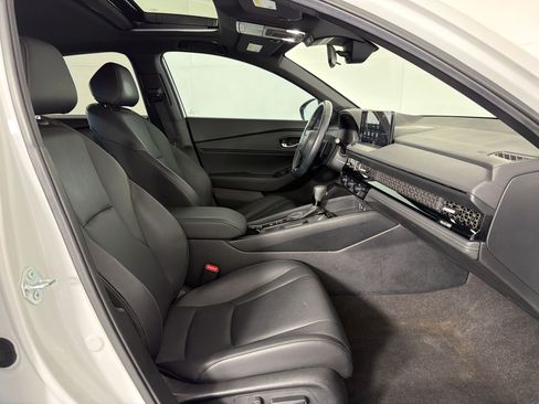 Used 2024 Honda Accord Sport image 24