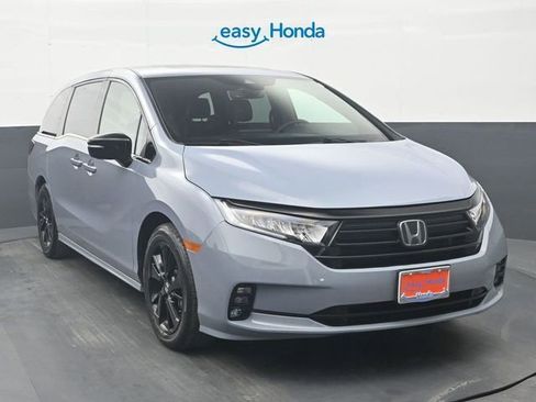 Certified 2024 Honda Odyssey Sport image 2