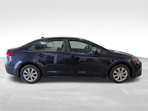 Used 2023 Toyota Corolla LE FWD image 8