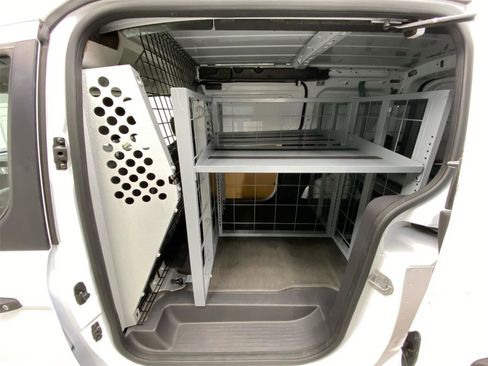 Used 2015 Ford Transit Connect XLT image 27