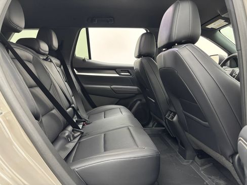 New 2027 GMC Terrain Elevation w/ Elevation Premium Package FWD image 36