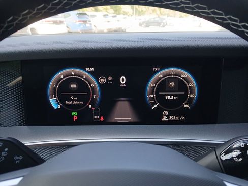 New 2025 Volkswagen Tiguan S image 15