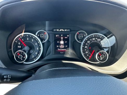 New 2026 RAM 1500 Big Horn w/ Night Edition AWD/4WD image 25