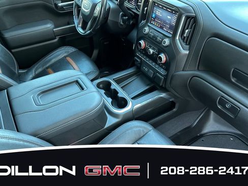 Used 2021 GMC Sierra 1500 AT4 w/ AT4 Premium Package AWD/4WD image 17