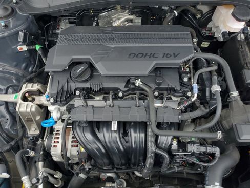 Used 2025 Hyundai Kona SE AWD/4WD image 12