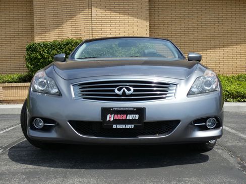 Used 2011 INFINITI G37 Sport w/ Premium Pkg image 17