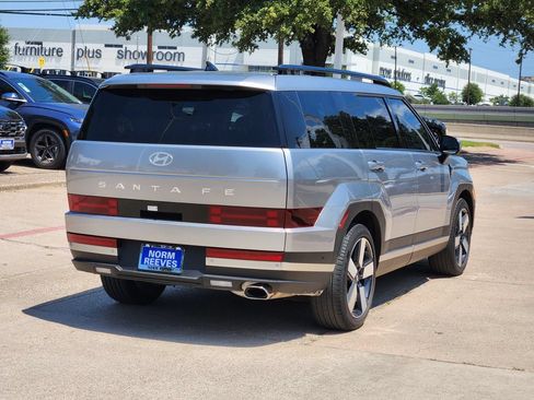 Certified 2025 Hyundai Santa Fe Limited FWD image 7