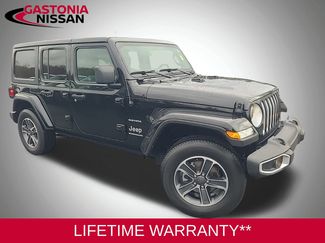Used 2023 Jeep Wrangler Sahara video 2