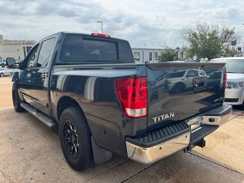 Used 2013 Nissan Titan SV w/ SV Premium Utility Pkg RWD image 6