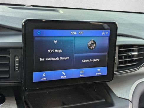 Certified 2020 Ford Explorer XLT image 10