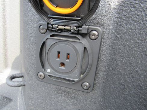 Certified 2024 GMC Sierra 1500 AT4X w/ AT4X AEV Edition image 34