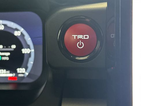 New 2026 Toyota 4Runner TRD Off-Road Premium AWD/4WD image 24