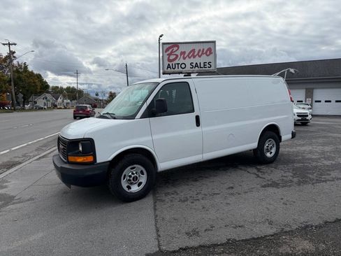 Used 2014 GMC Savana 2500 w/ Cold Climate Package image 1