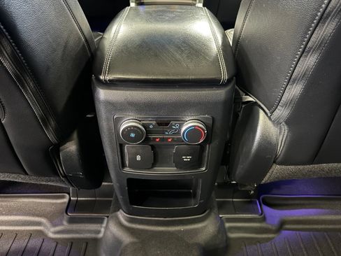 Used 2021 Ford Explorer Limited w/ Equipment Group 301A AWD/4WD image 42