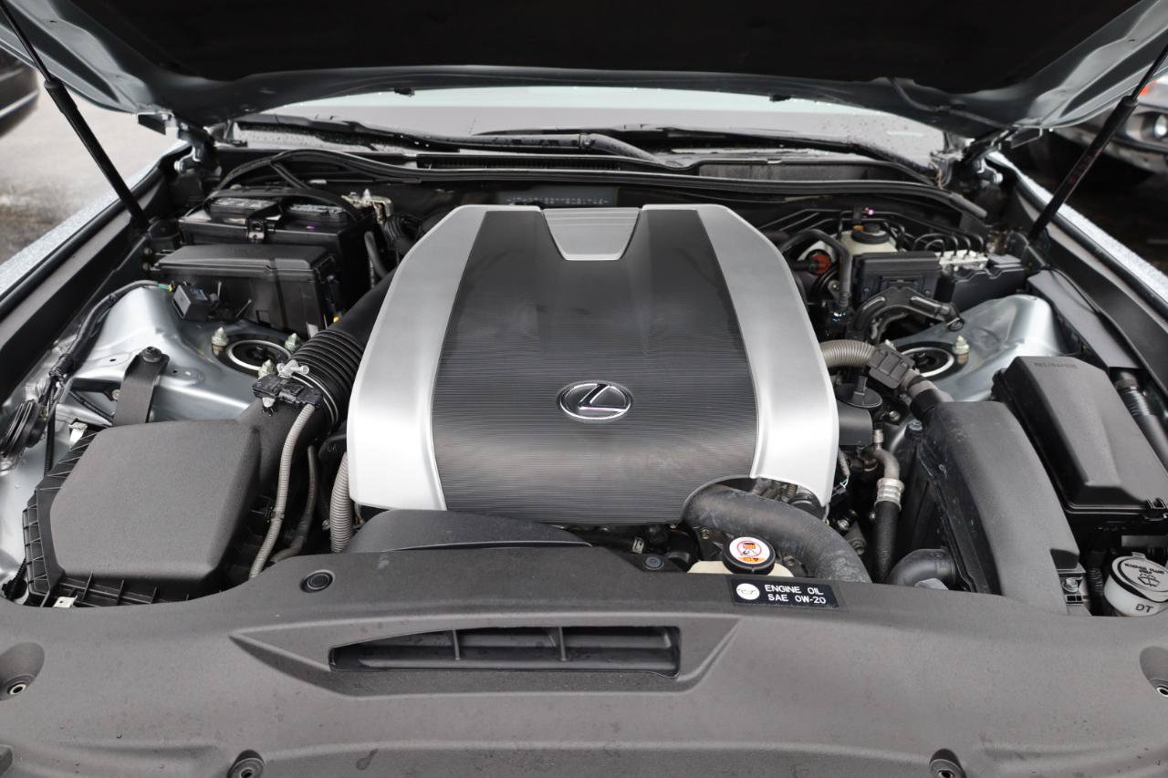 Used 2021 Lexus IS 350 F Sport w/ Accessory Package 2 AWD/4WD image 18