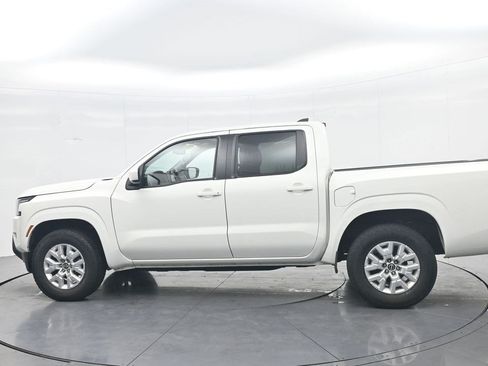 Used 2022 Nissan Frontier SV RWD image 8