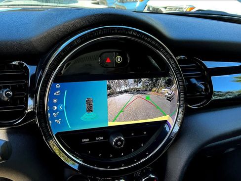 Used 2022 MINI Cooper S image 23