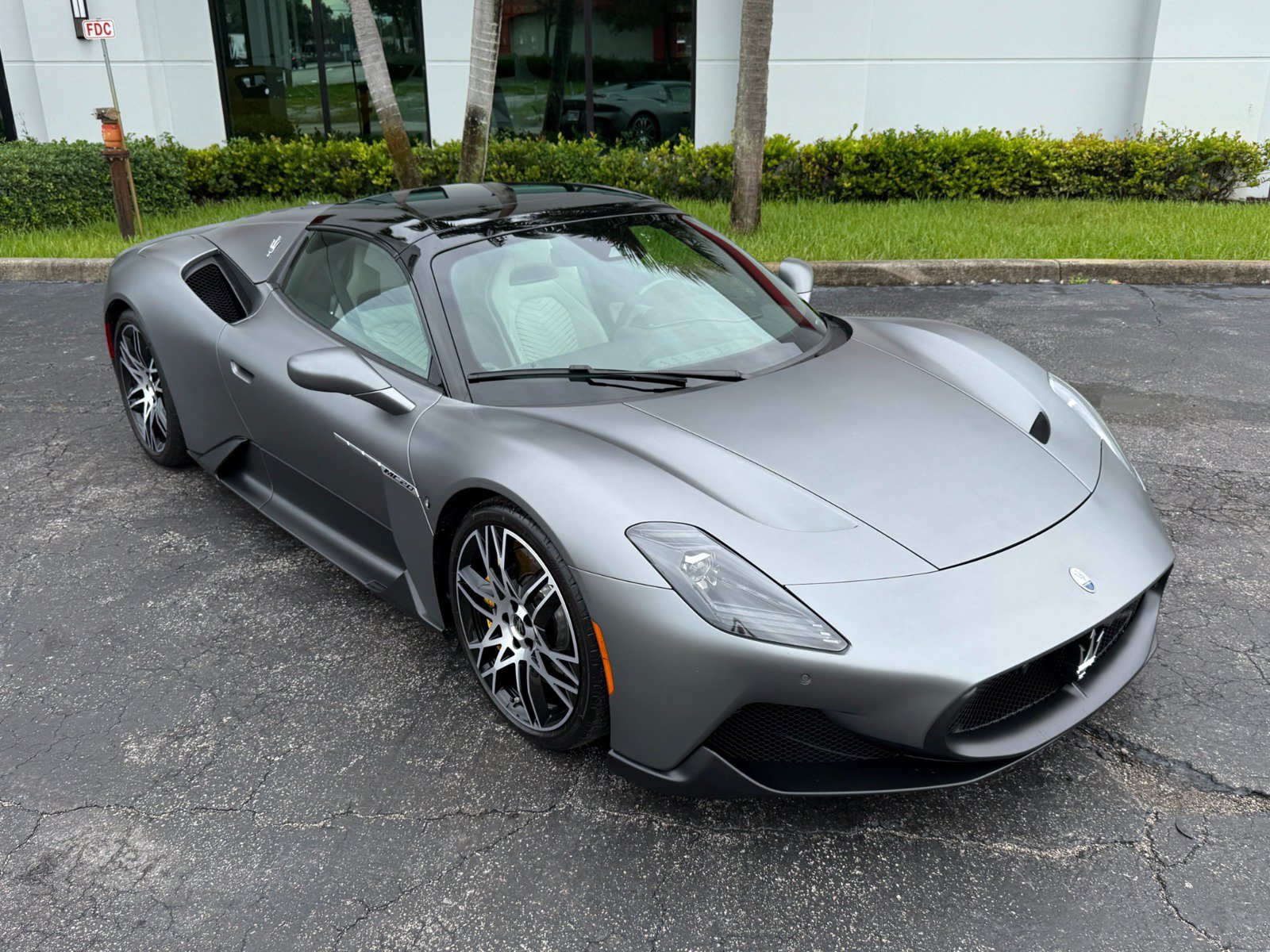 Used 2024 Maserati MC20 Cielo RWD image 8