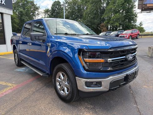 Used 2025 Ford F150 XLT w/ Equipment Group 301A Standard AWD/4WD image 4