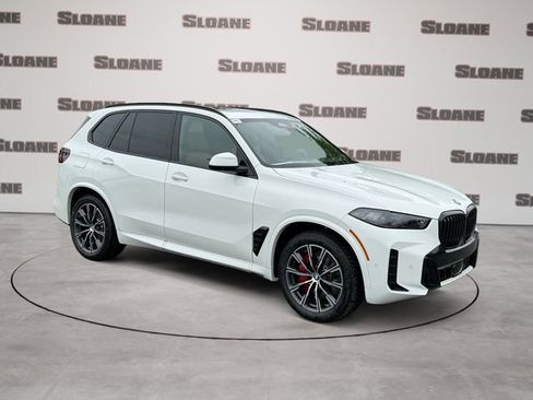 New 2026 BMW X5 xDrive40i w/ M Sport Package AWD/4WD image 7