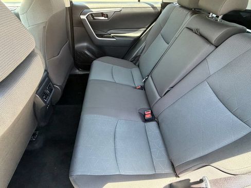 Used 2025 Toyota RAV4 XLE AWD/4WD image 21