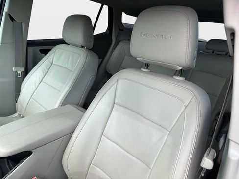 Used 2018 GMC Terrain Denali w/ Advanced Safety Package FWD image 20