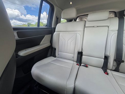 Used 2024 Hyundai Santa Fe SEL FWD image 41