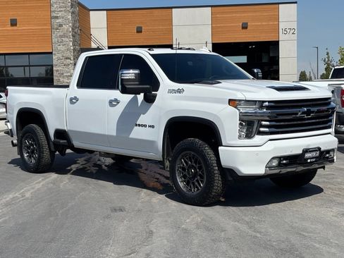 Used 2020 Chevrolet Silverado 3500 High Country w/ Z71 Off-Road Package AWD/4WD image 1