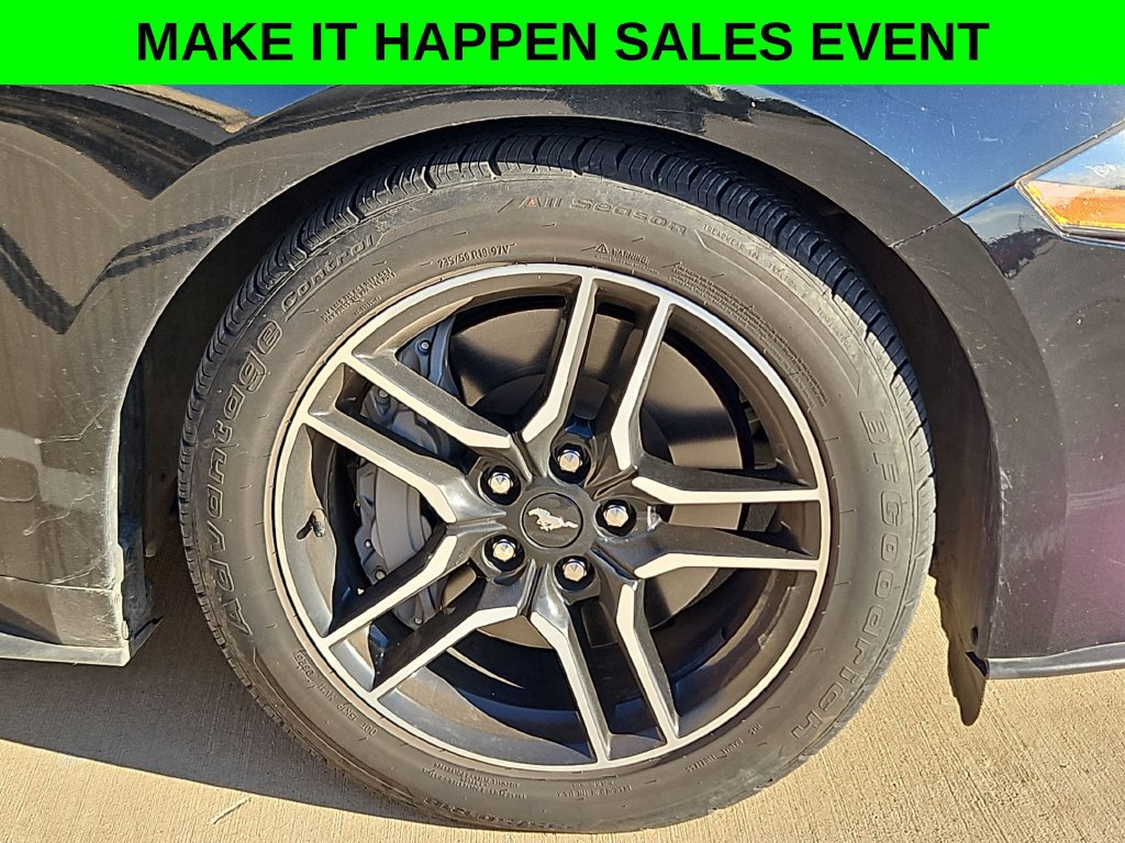 Used 2022 Ford Mustang GT RWD image 16