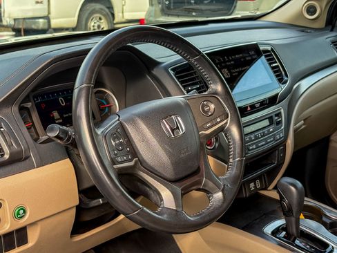 Used 2020 Honda Pilot EX-L image 2