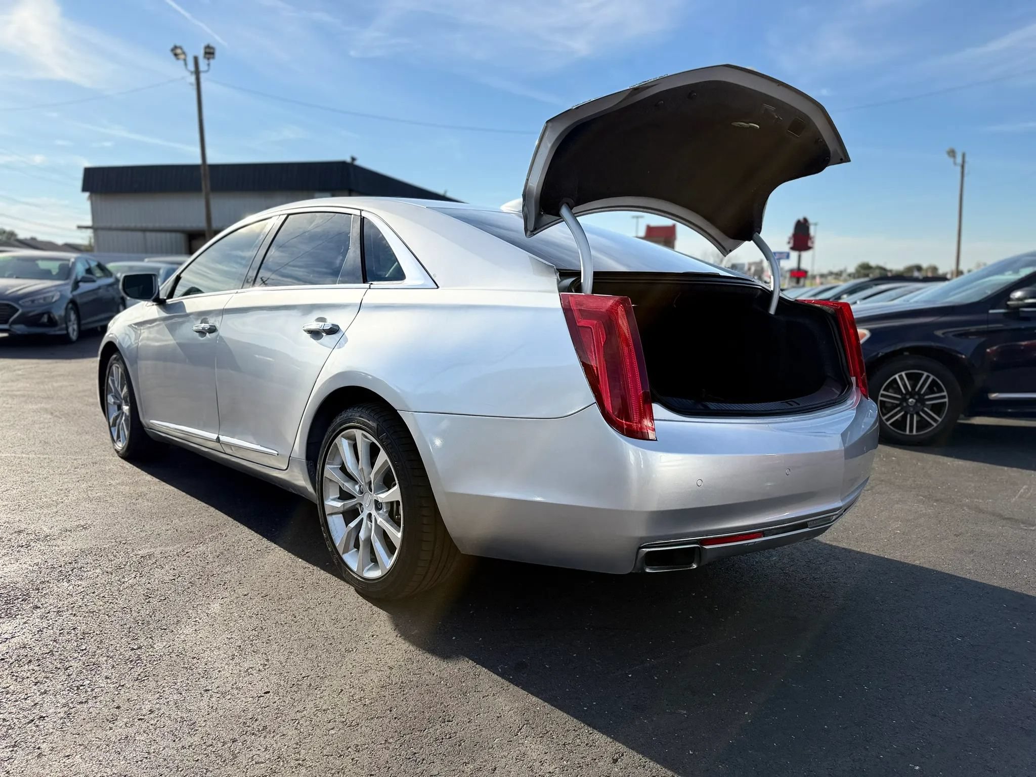 Used 2017 Cadillac XTS Luxury w/ Driver Awareness Package FWD image 39