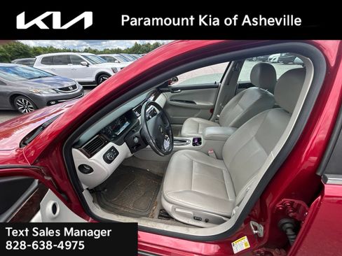 Used 2013 Chevrolet Impala LTZ FWD image 2