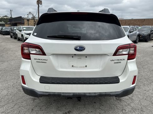 Used 2015 Subaru Outback 3.6R Limited AWD/4WD image 7