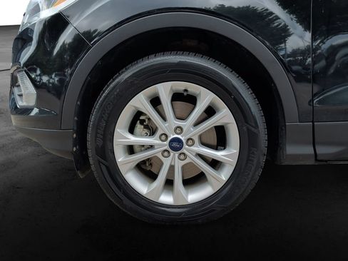 Used 2018 Ford Escape SEL AWD/4WD image 9