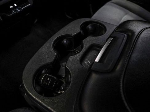 Used 2022 RAM 2500 Big Horn image 21