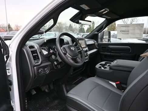 New 2026 RAM 5500 Tradesman AWD/4WD image 20