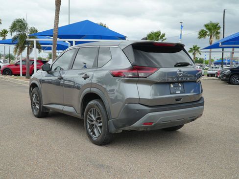 Used 2022 Nissan Rogue S FWD image 7