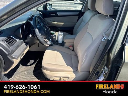 Used 2018 Subaru Outback 2.5i Premium AWD/4WD image 16